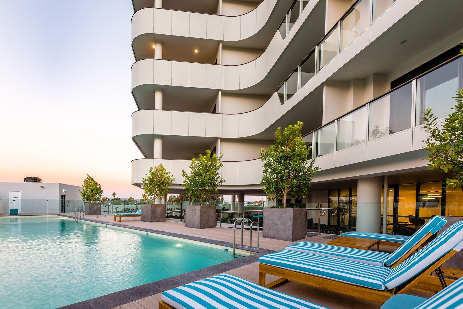 2 bedrooms Apartment / Unit / Flat in 1007/118 Goodwood Parade BURSWOOD WA, 6100