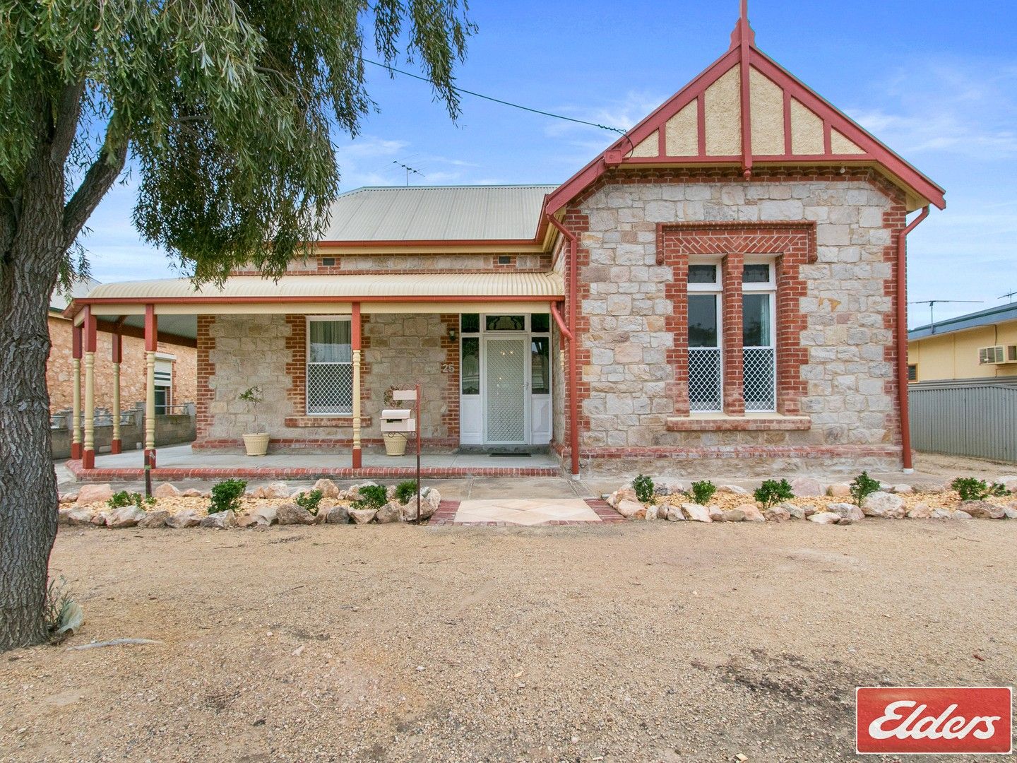 4 bedrooms House in 25 FOURTH STREET ARDROSSAN SA, 5571