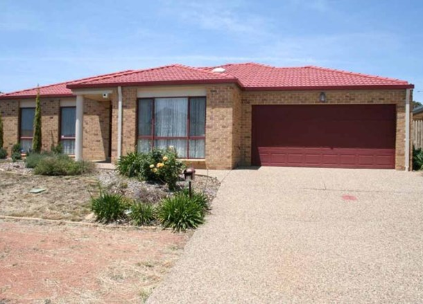 27 Kurrama Close, Ngunnawal ACT 2913