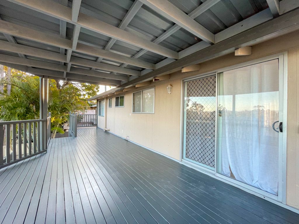 20 Mitchell Avenue, Molendinar QLD 4214, Image 2