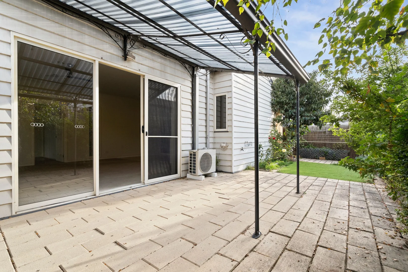 Additional image 6 of 2/10 Westmoreland Street, St Albans Park VIC 3219