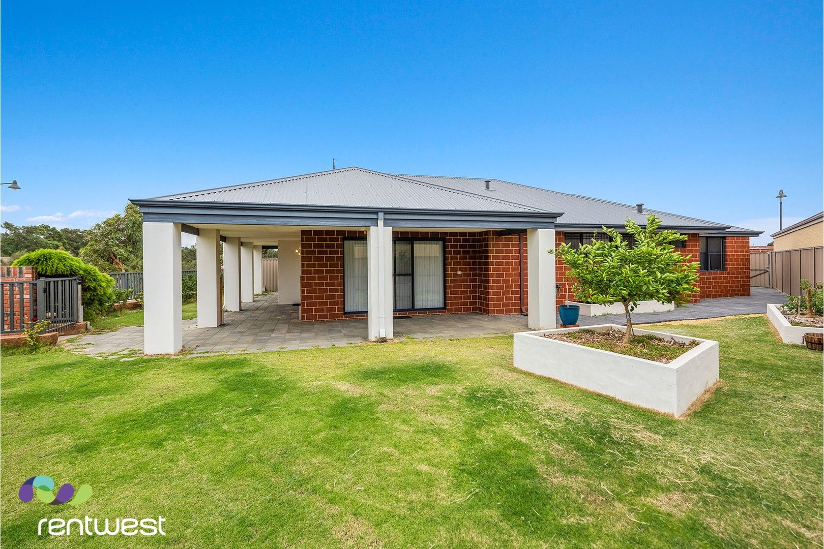 71 Dundatha Drive, Byford WA 6122 - House For Rent - $650 | Domain