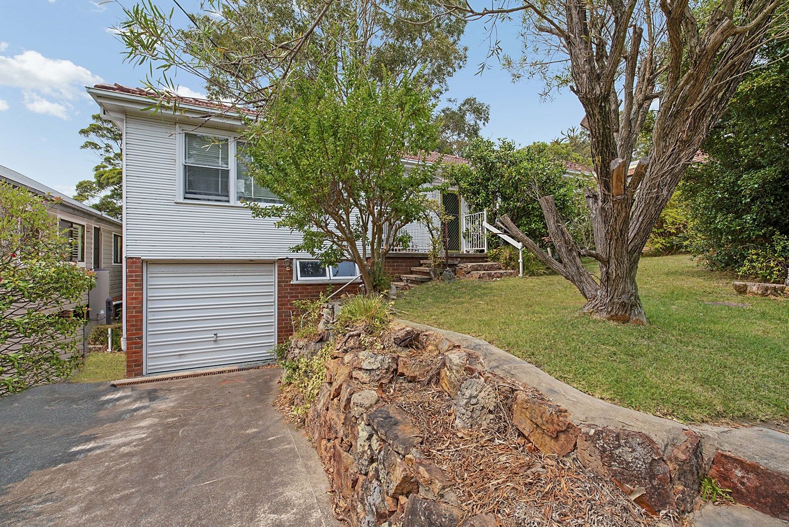 16 Stuart Street, Kotara South NSW 2289, Image 0