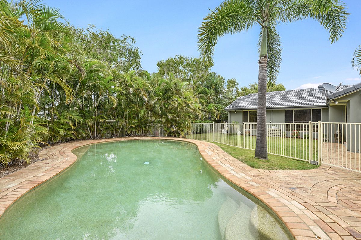 19 Westpark Court, Helensvale QLD 4212, Image 1