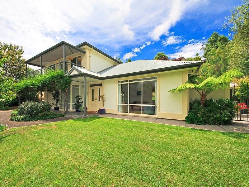 26 Meadowvale Road, Coromandel Valley SA 5051 House For Rent 675