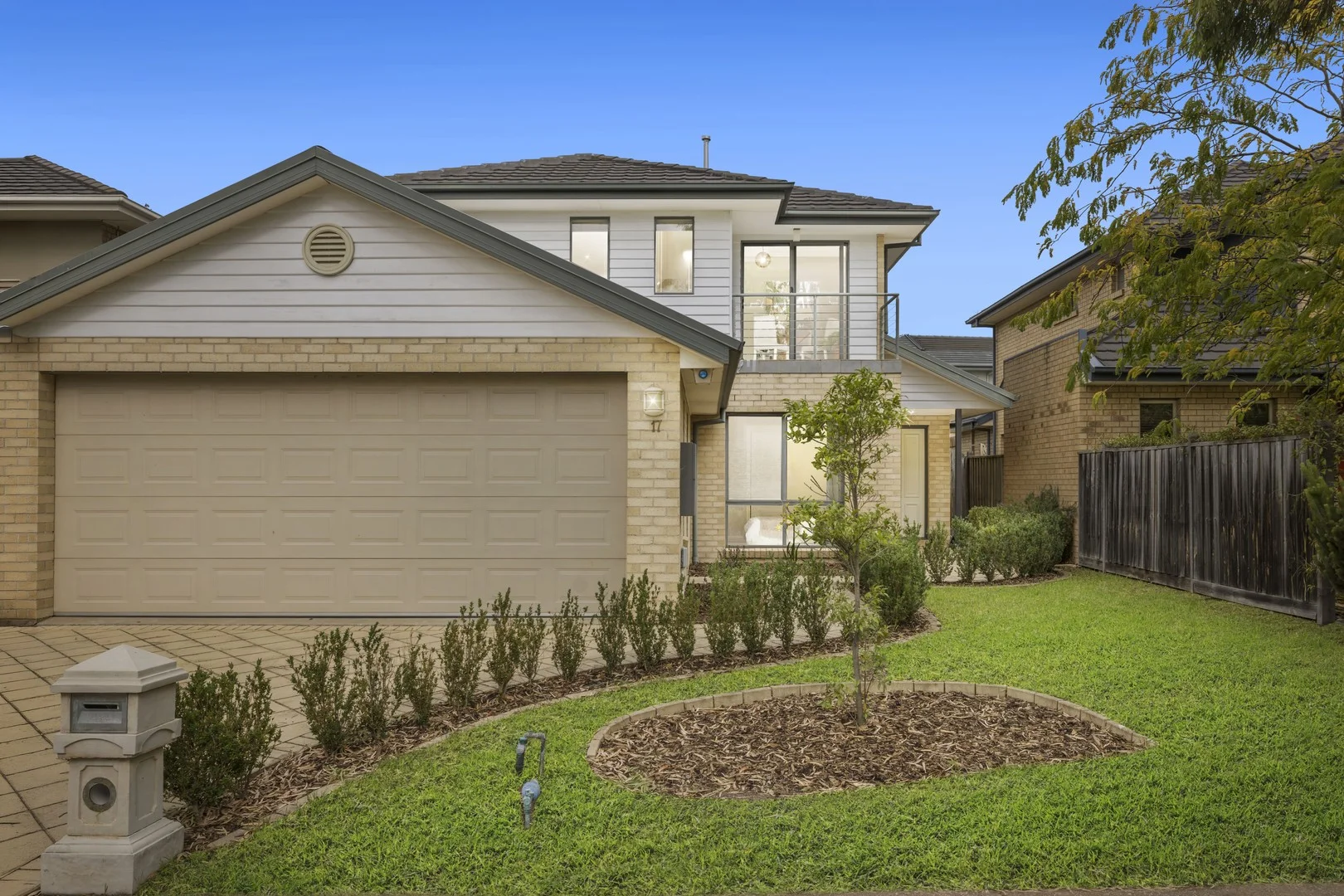 17 Times Square, Sanctuary Lakes VIC 3030