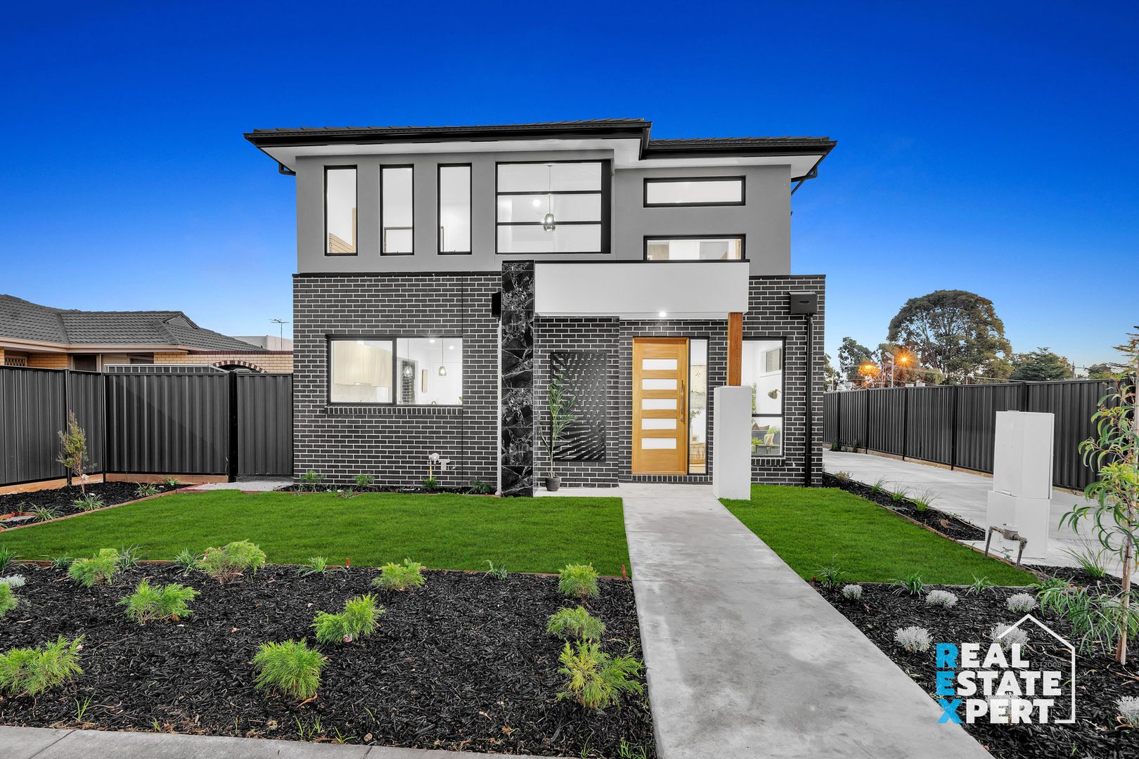 1/33 Albert Road, Hallam VIC 3803, Image 1