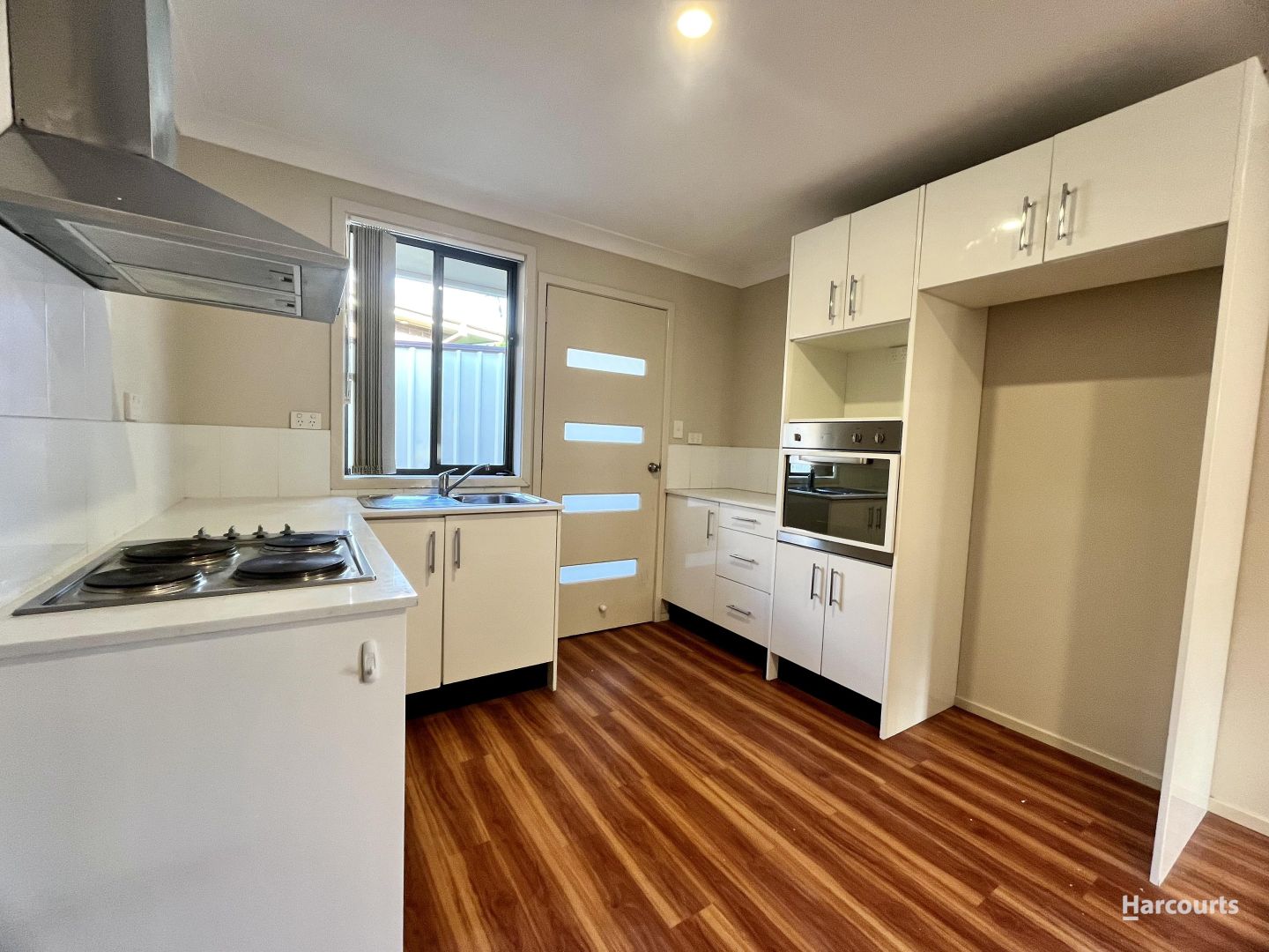 36 Sapphire Place, Eagle Vale NSW 2558, Image 2