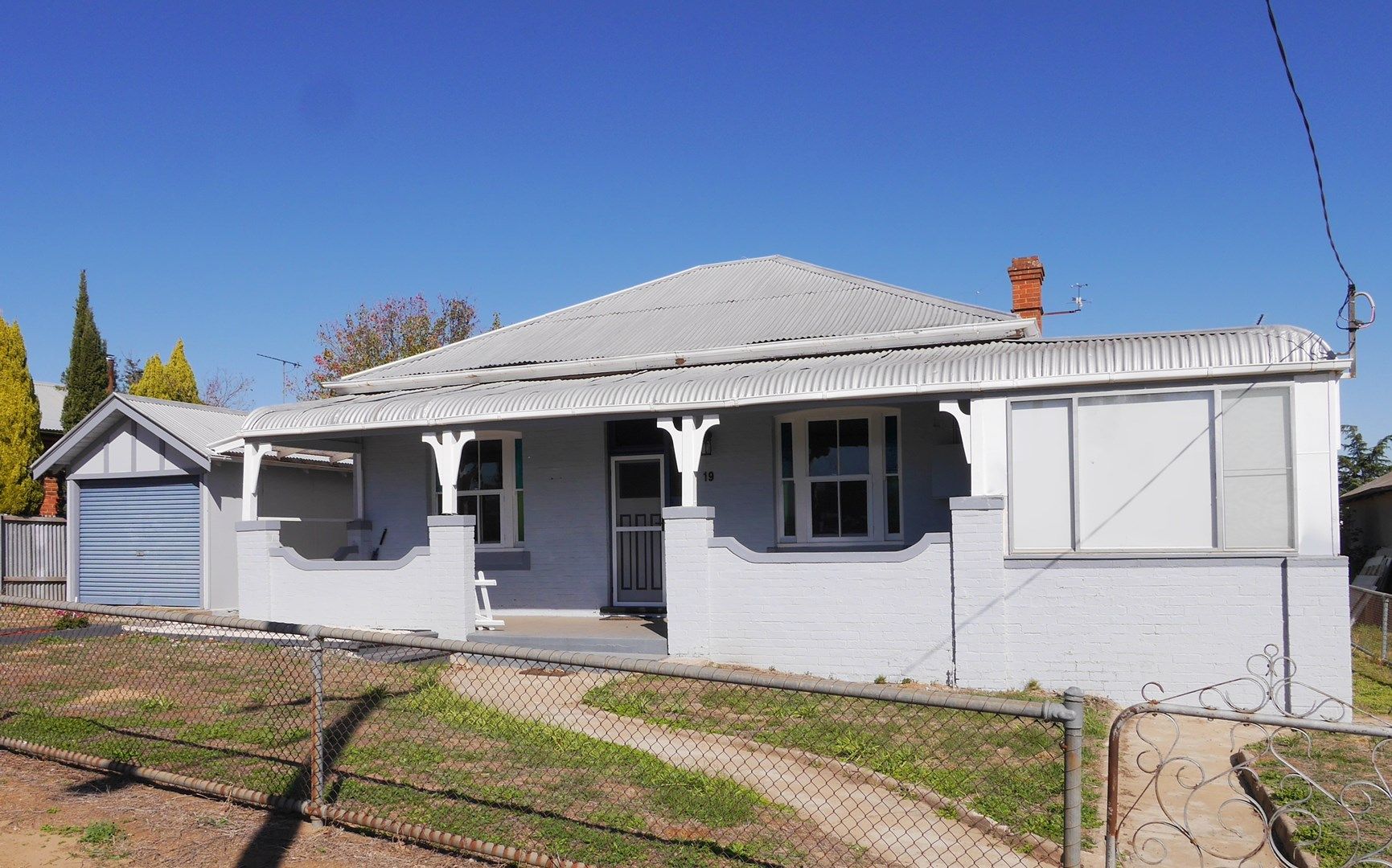 19 Baronga Street, Cowra NSW 2794, Image 0