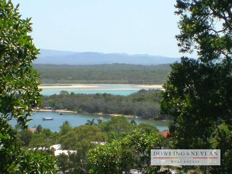 2/35 Picture Point Crescent, Noosa Heads QLD 4567
