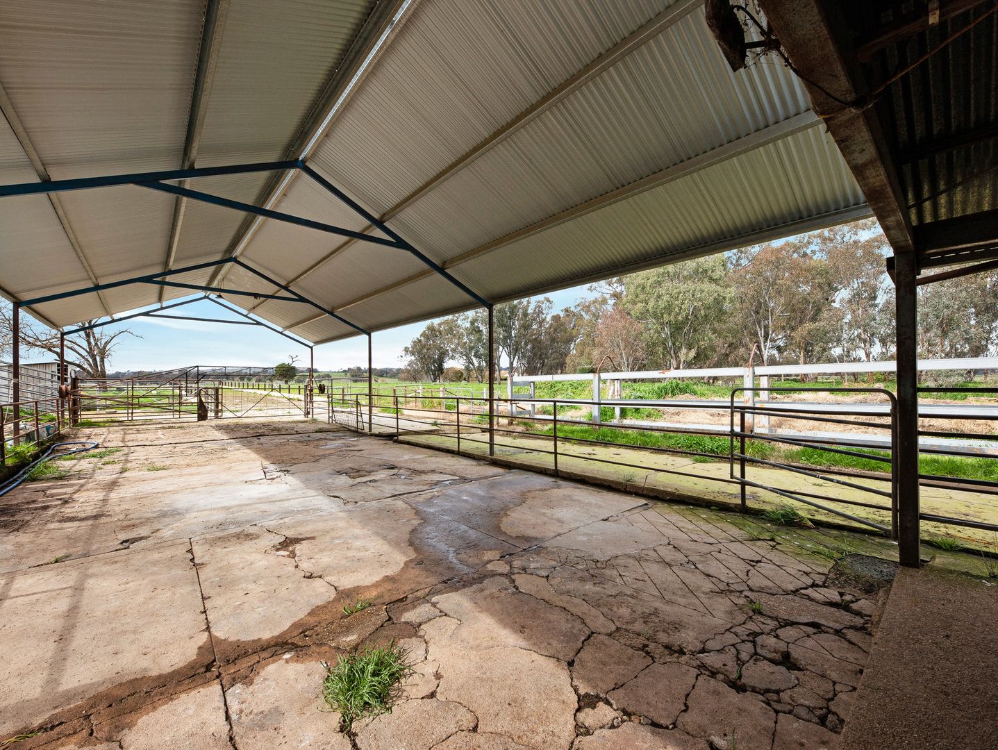 2 School Road, Hansonville VIC 3675, Image 2