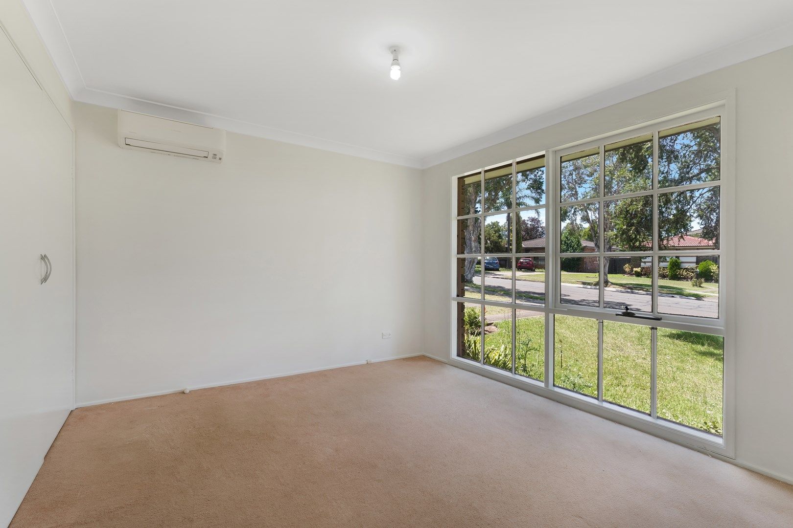 16 Jensen Street, Fairfield West NSW 2165, Image 2