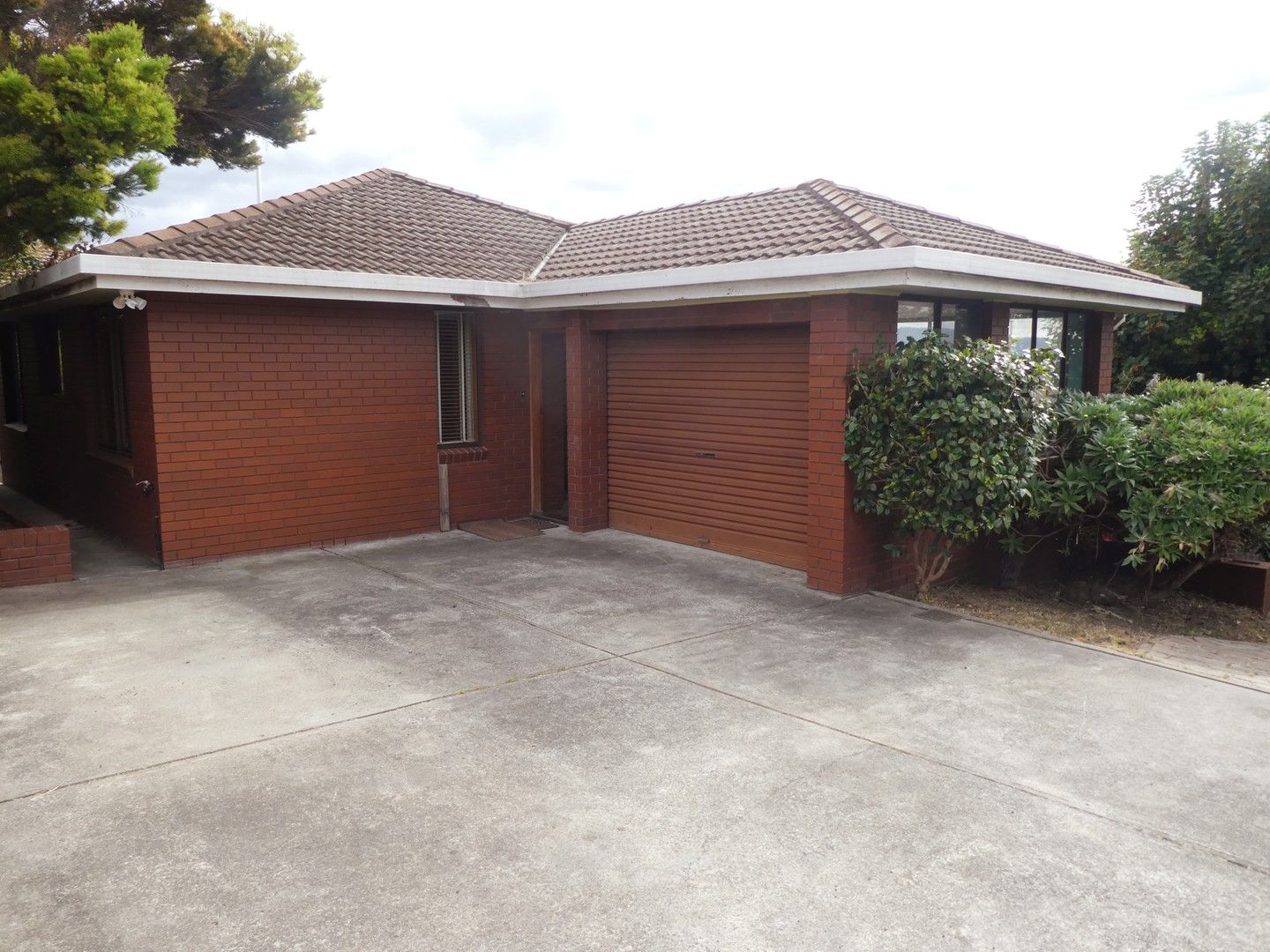 47A Elphinstone Rd, Mount Stuart TAS 7000 Villa For Rent Domain