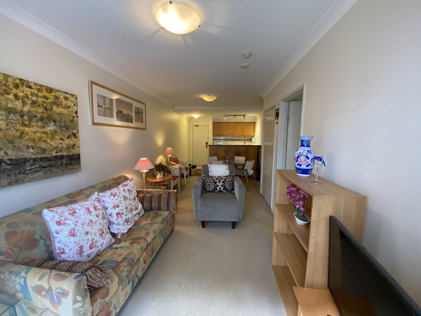 1 bedrooms Apartment / Unit / Flat in 210/126 Mounts Bay Road PERTH WA, 6000