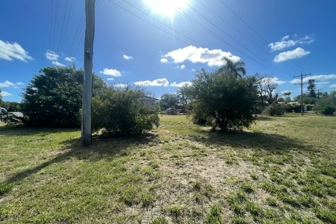 Picture of 2 Davey St, MOURA QLD 4718