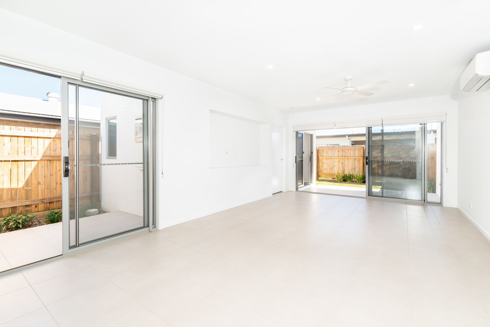 34 McConnell Esplanade, Strathpine QLD 4500, Image 2