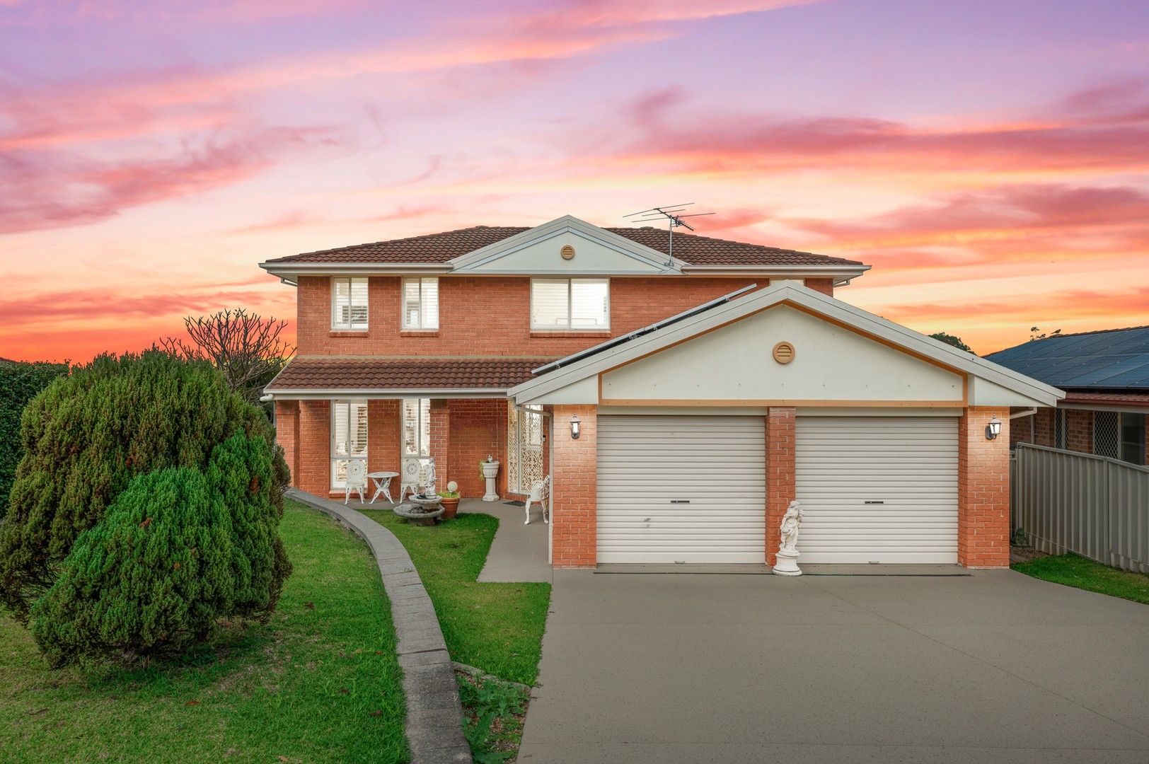 4 bedrooms House in 14 Bairds Close RUTHERFORD NSW, 2320