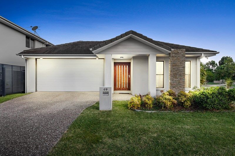 4 bedrooms House in 49 Nicklaus Parade NORTH LAKES QLD, 4509