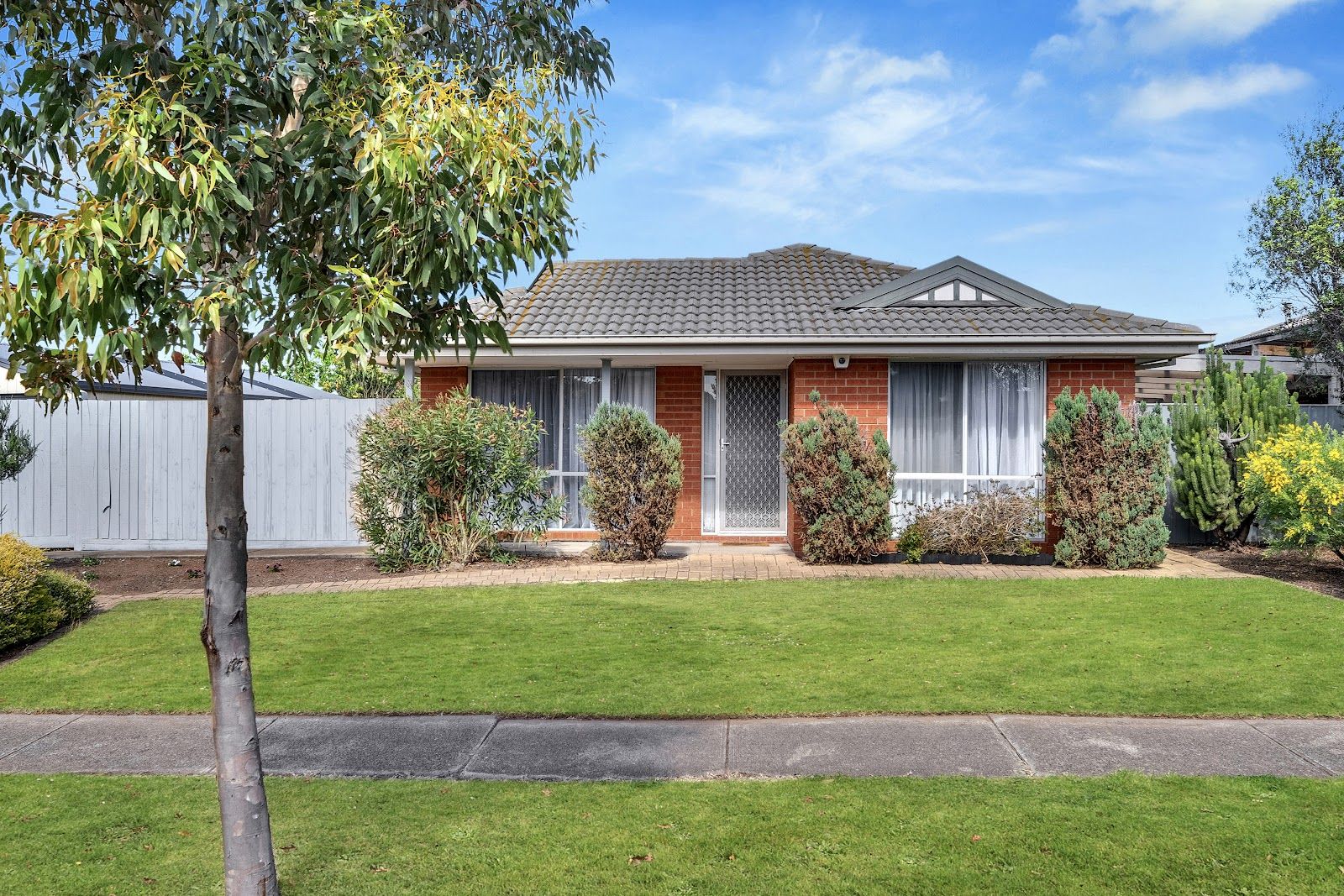 3 bedrooms House in 19 Sandleford Way HOPPERS CROSSING VIC, 3029