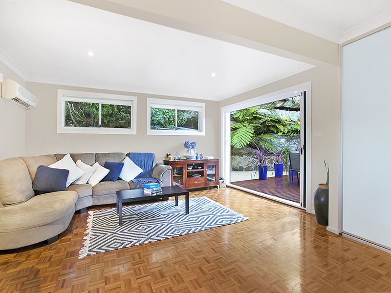 6 Conjola Place, Gymea Bay NSW 2227, Image 2