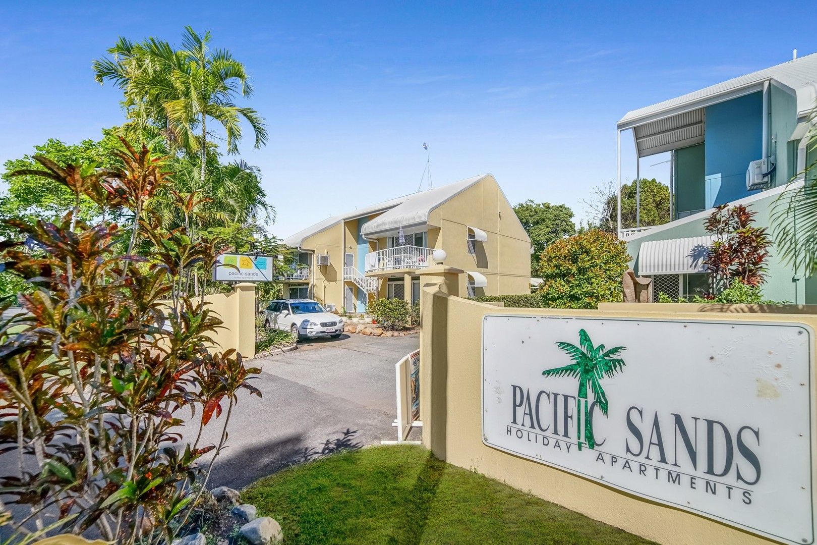 24/1-19 Poinciana Street, Holloways Beach QLD 4878, Image 0