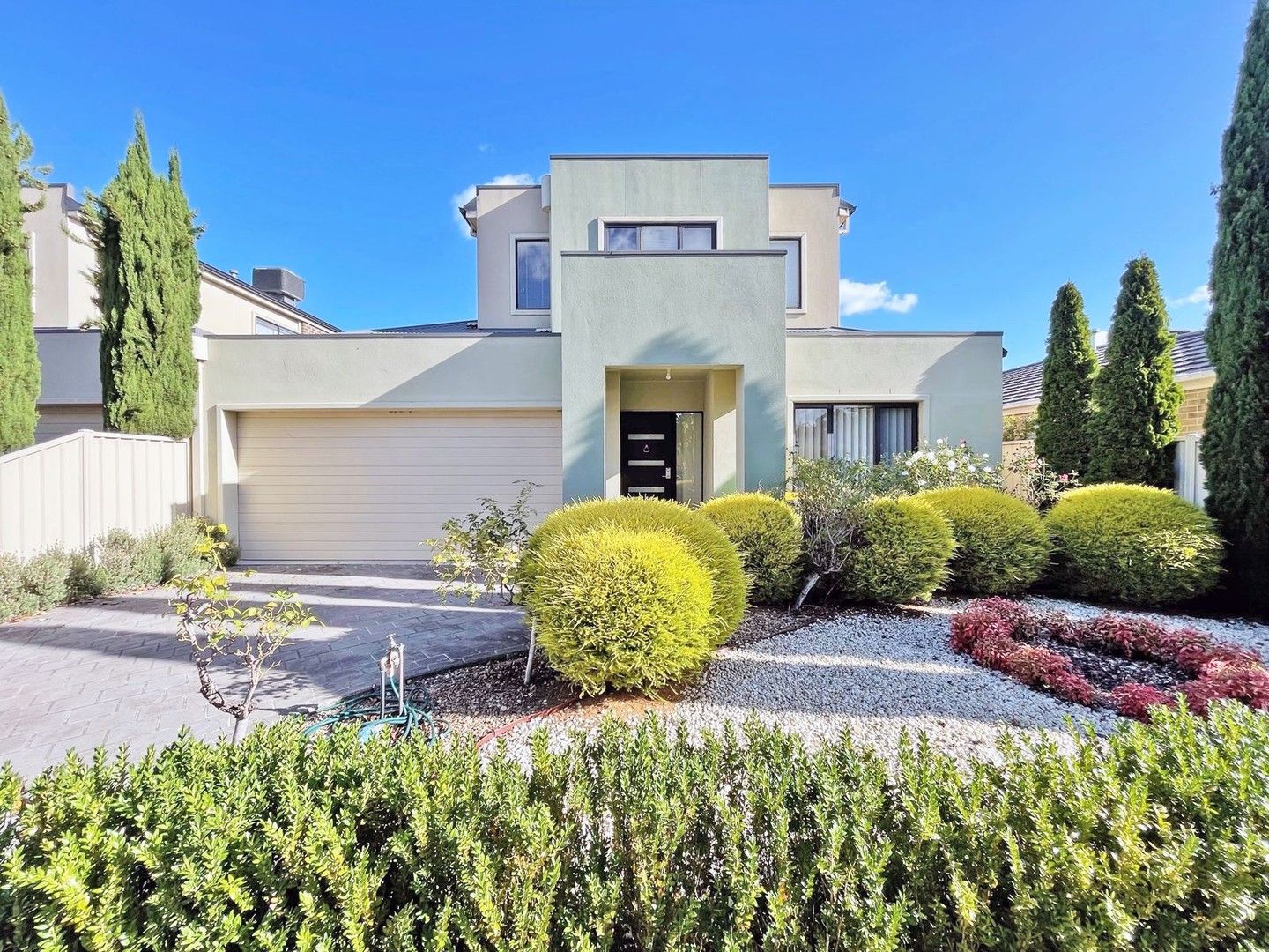 3 bedrooms House in 13 Pawleena Circuit CAIRNLEA VIC, 3023