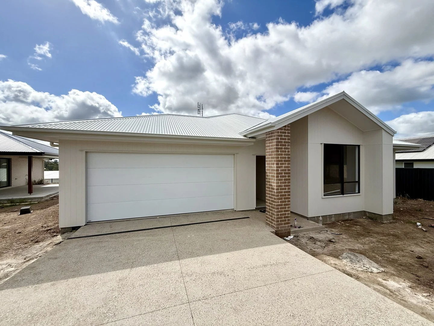 42 Brickfield Crescent, Southside QLD 4570