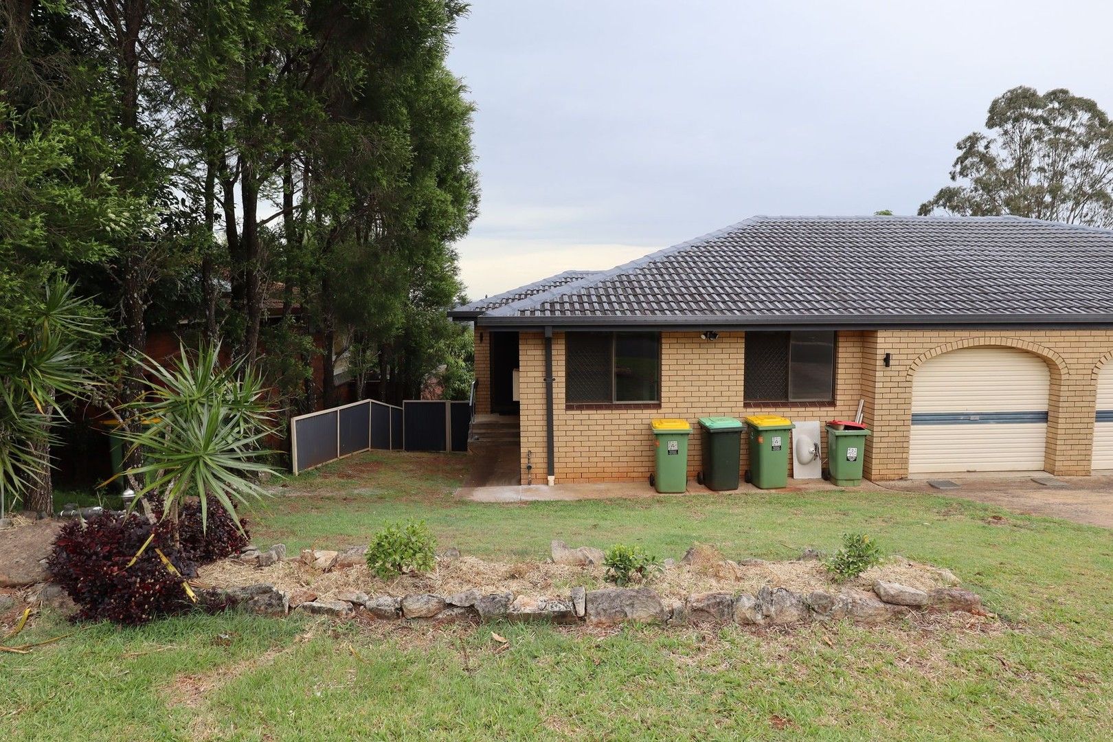 2 bedrooms Apartment / Unit / Flat in 1/6 Lee Crescent GOONELLABAH NSW, 2480