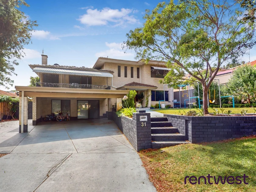 Primary image of 31 Shadbolt Street, Booragoon WA 6154