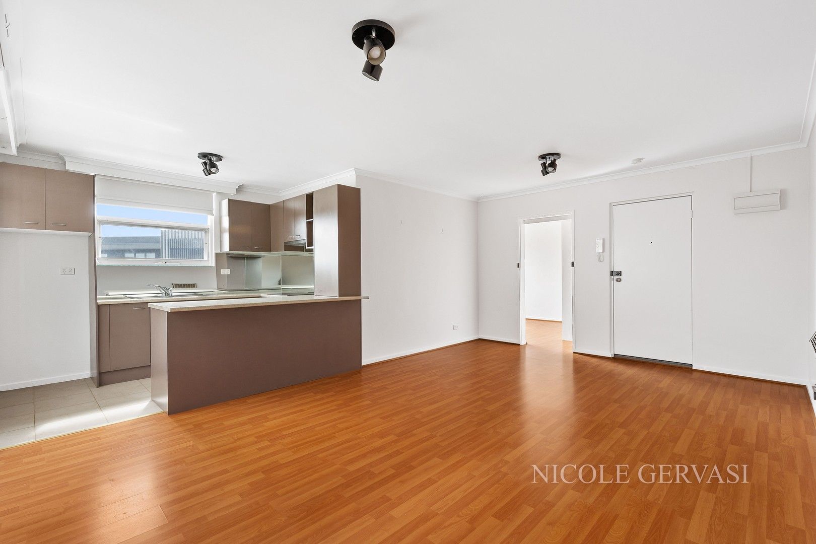 1 bedrooms Apartment / Unit / Flat in 14/160 Napier Street ESSENDON VIC, 3040