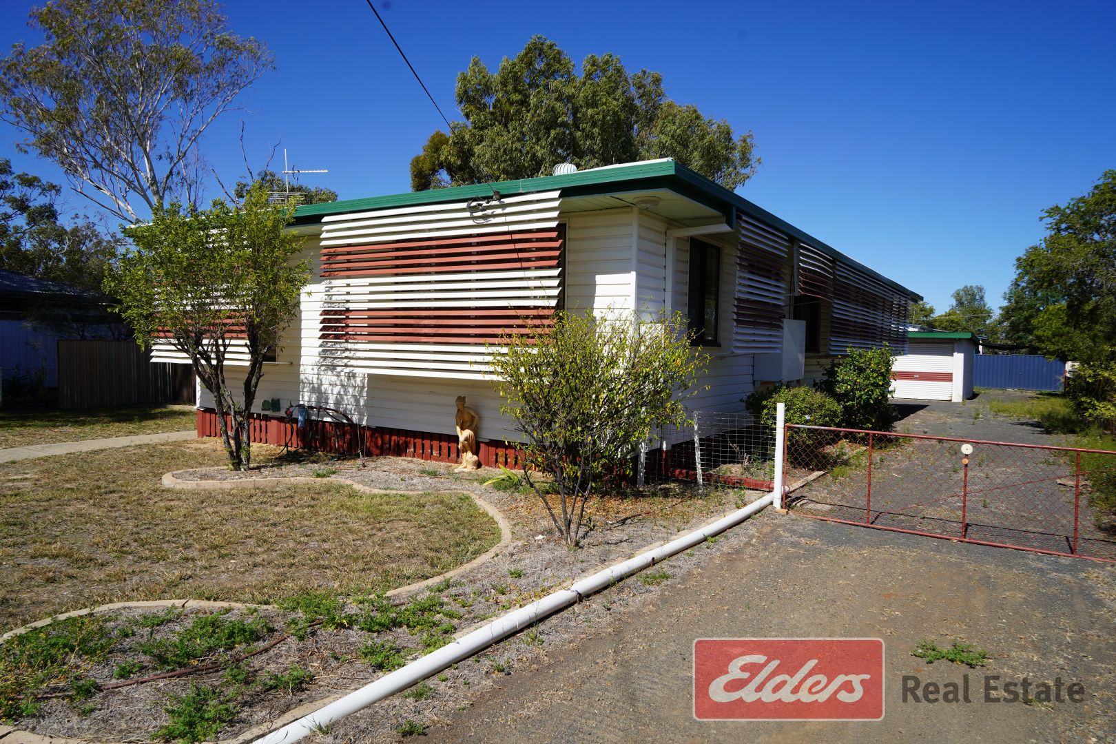 82 Miscamble Street East, Roma QLD 4455, Image 2