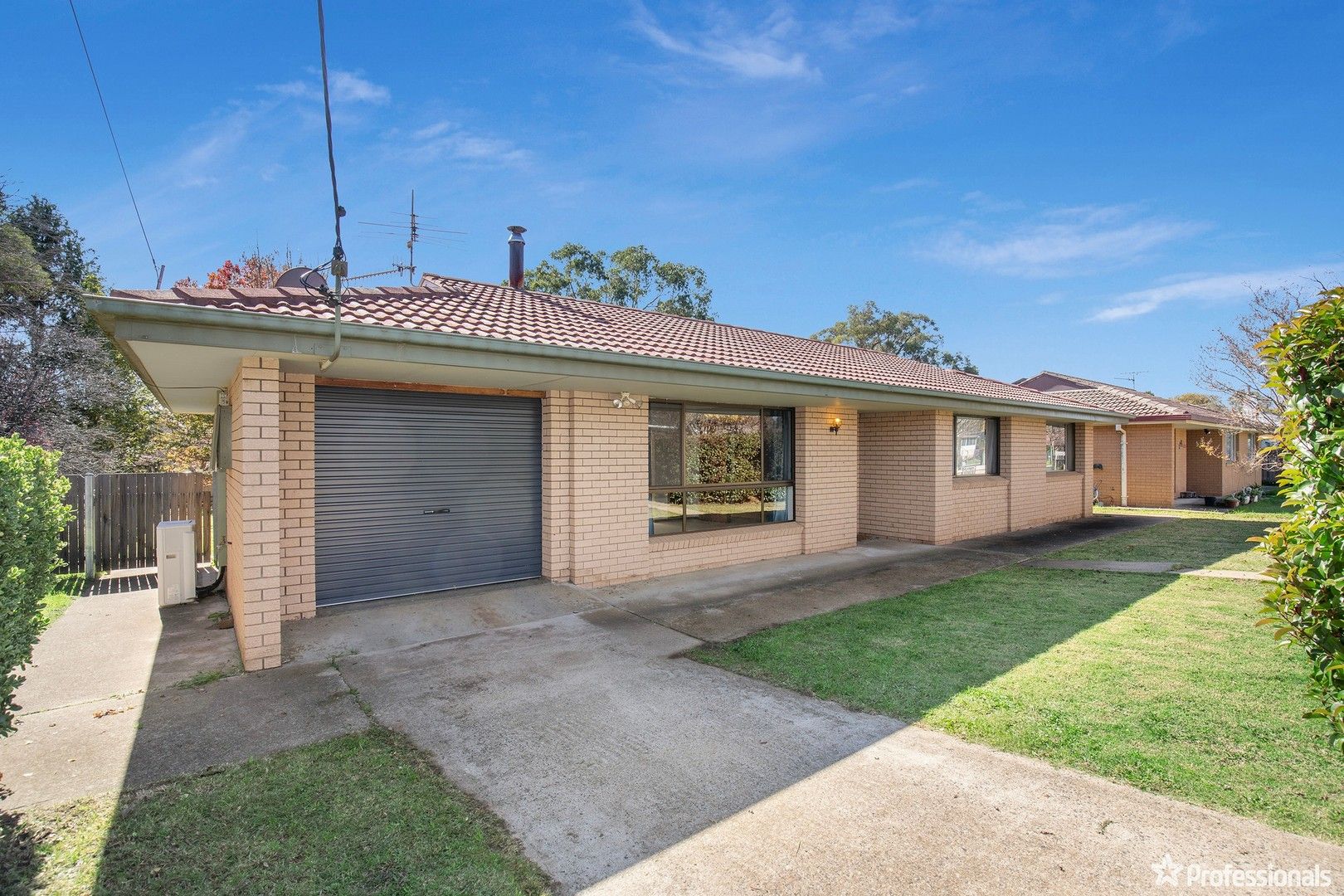 281 Dumaresq Street, Armidale NSW 2350, Image 0