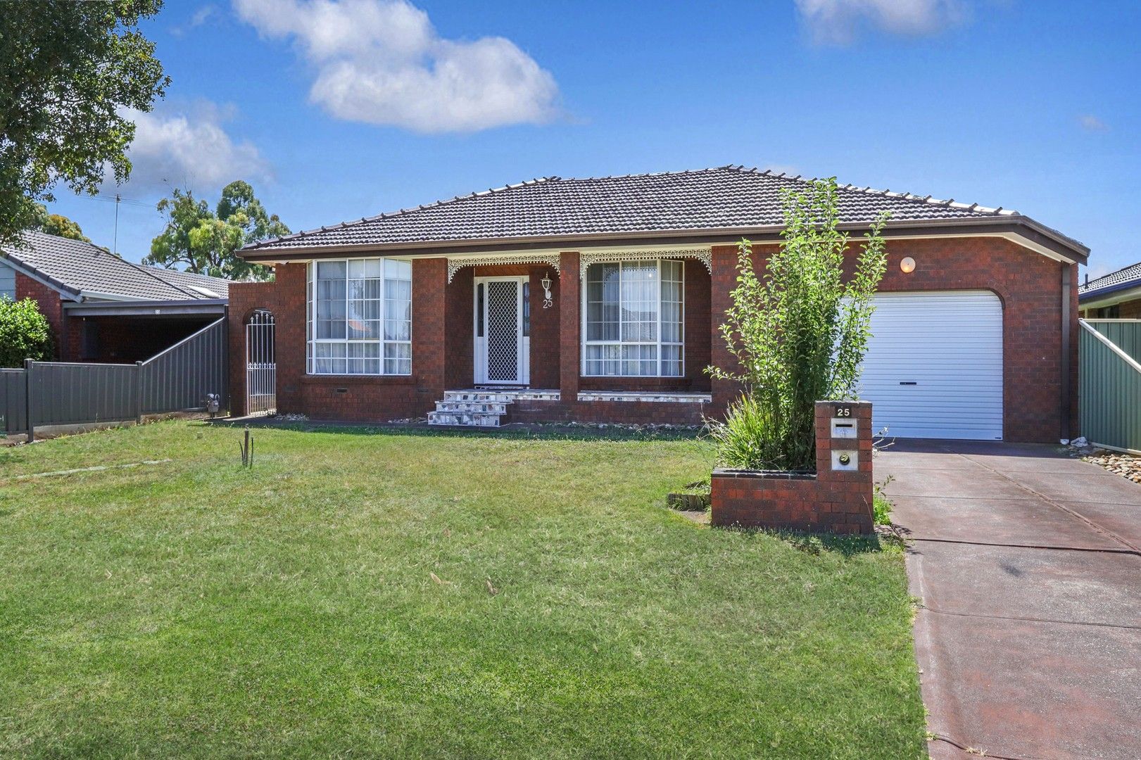 25 Morris Drive, Keilor Downs VIC 3038, Image 0