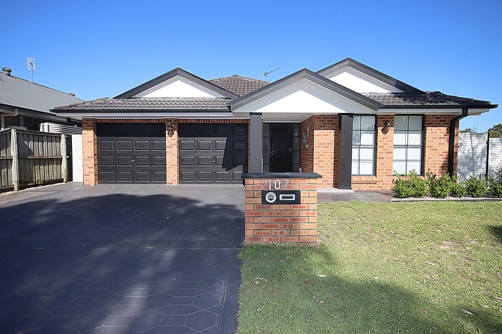 107 Pershing Place, Tanilba Bay NSW 2319 Domain