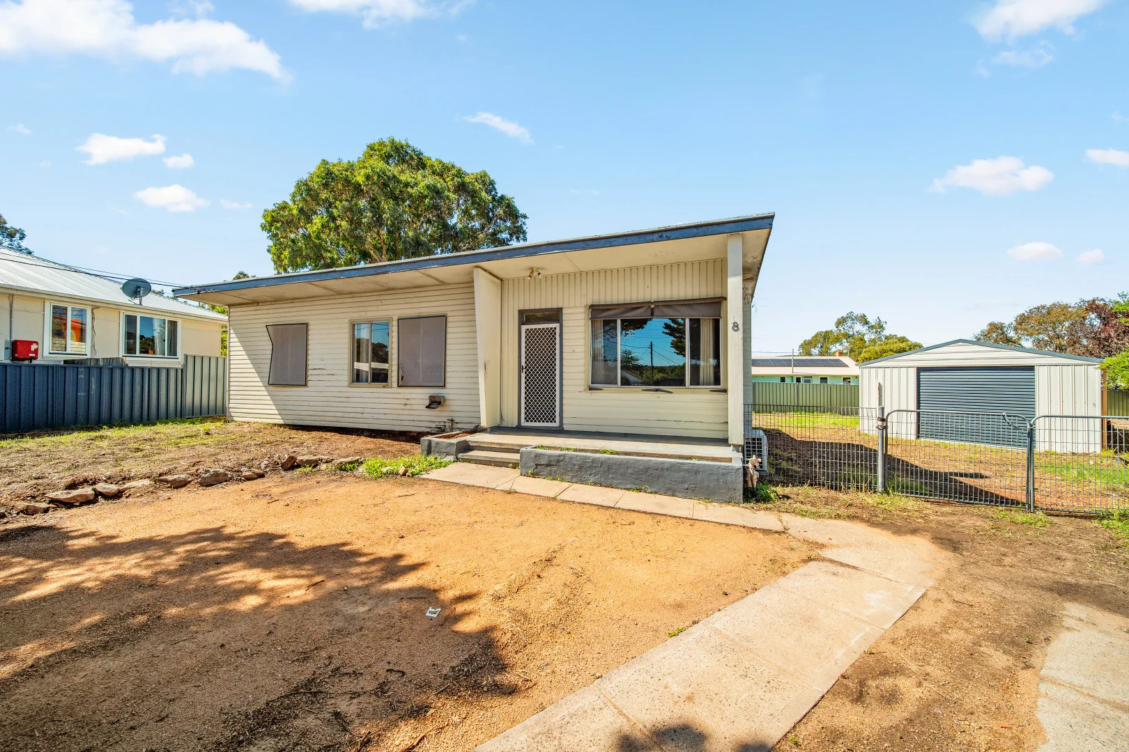 Additional image 2 of 8 Kurrajong Street, Karabar NSW 2620