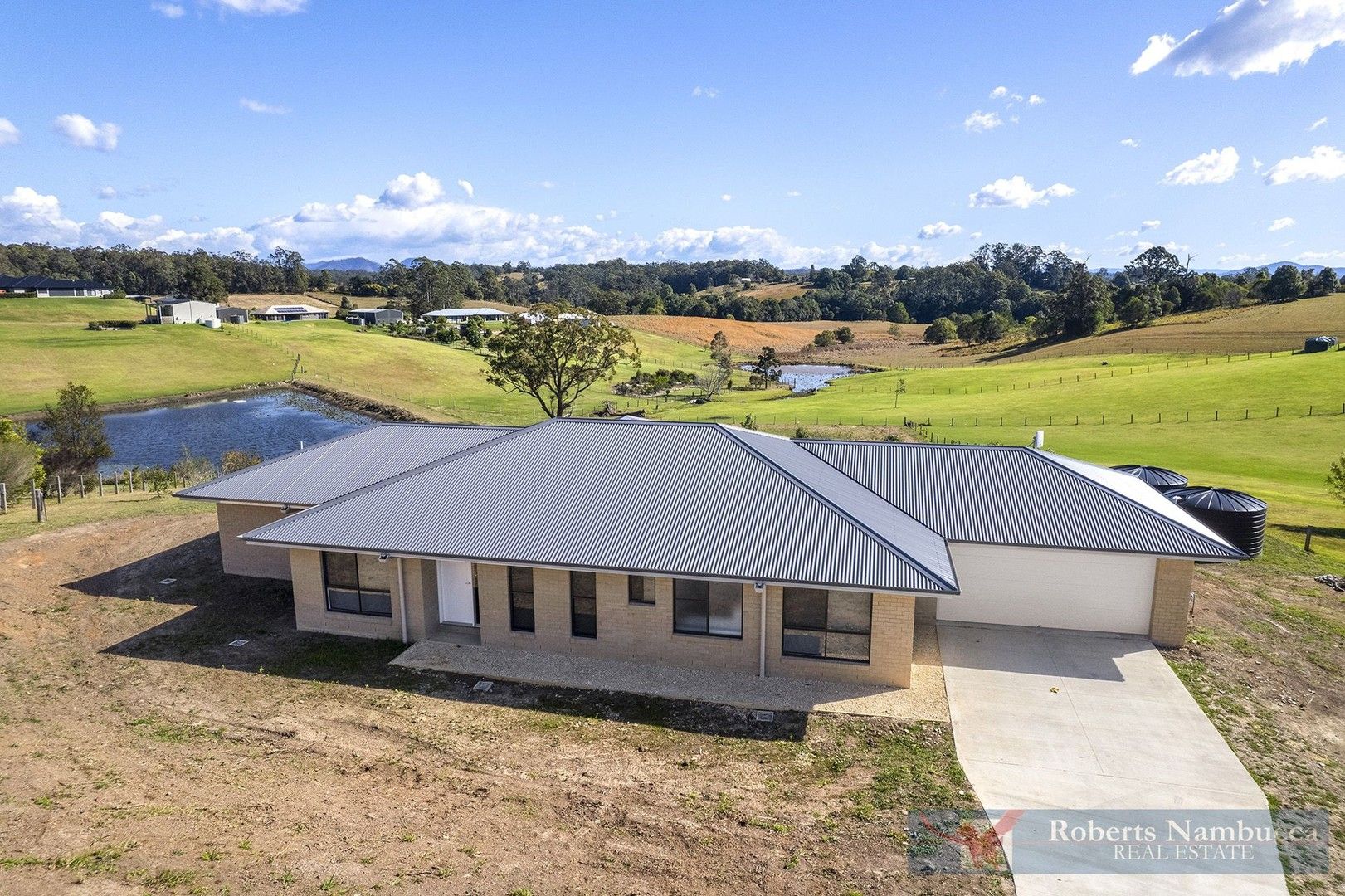 5 bedrooms Rural in 108 Strawberry CONGARINNI NSW, 2447