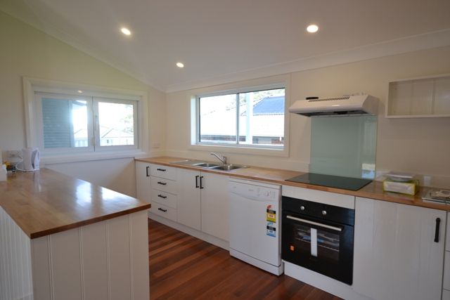 13 Raglan Street, Hill Top NSW 2575, Image 2