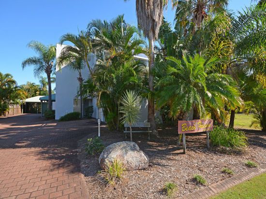 Unit 2/3 Beach Road, Pialba QLD 4655, Image 0