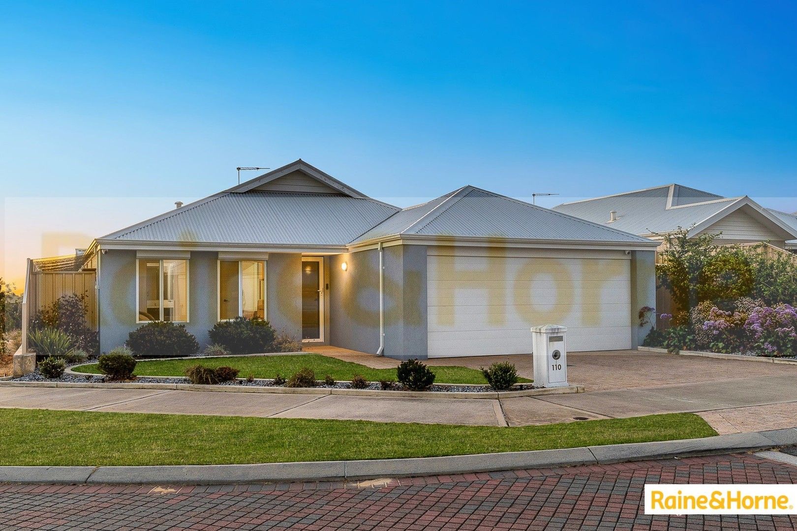 4 bedrooms House in 110 Camelot Street BALDIVIS WA, 6171