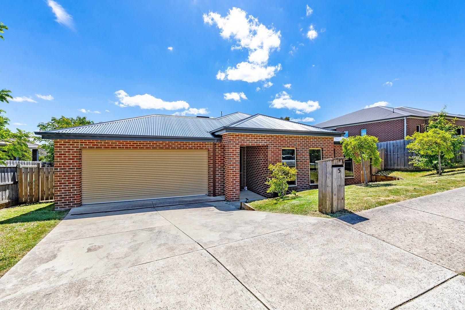 5 Delaland Avenue, Buninyong VIC 3357, Image 0