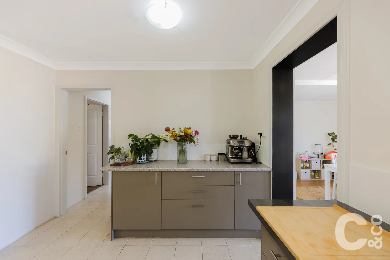 Additional image 4 of 39 Madden Way, Parmelia WA 6167