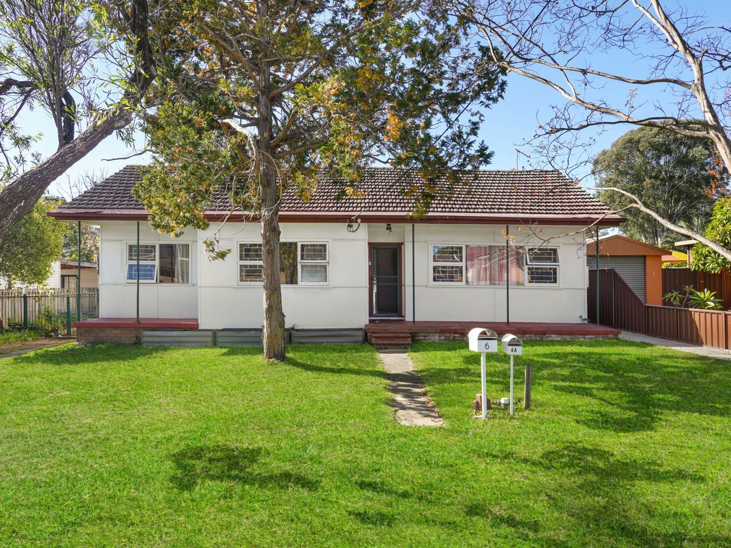 6 and 6A Kings Road, Ingleburn NSW 2565, Image 2