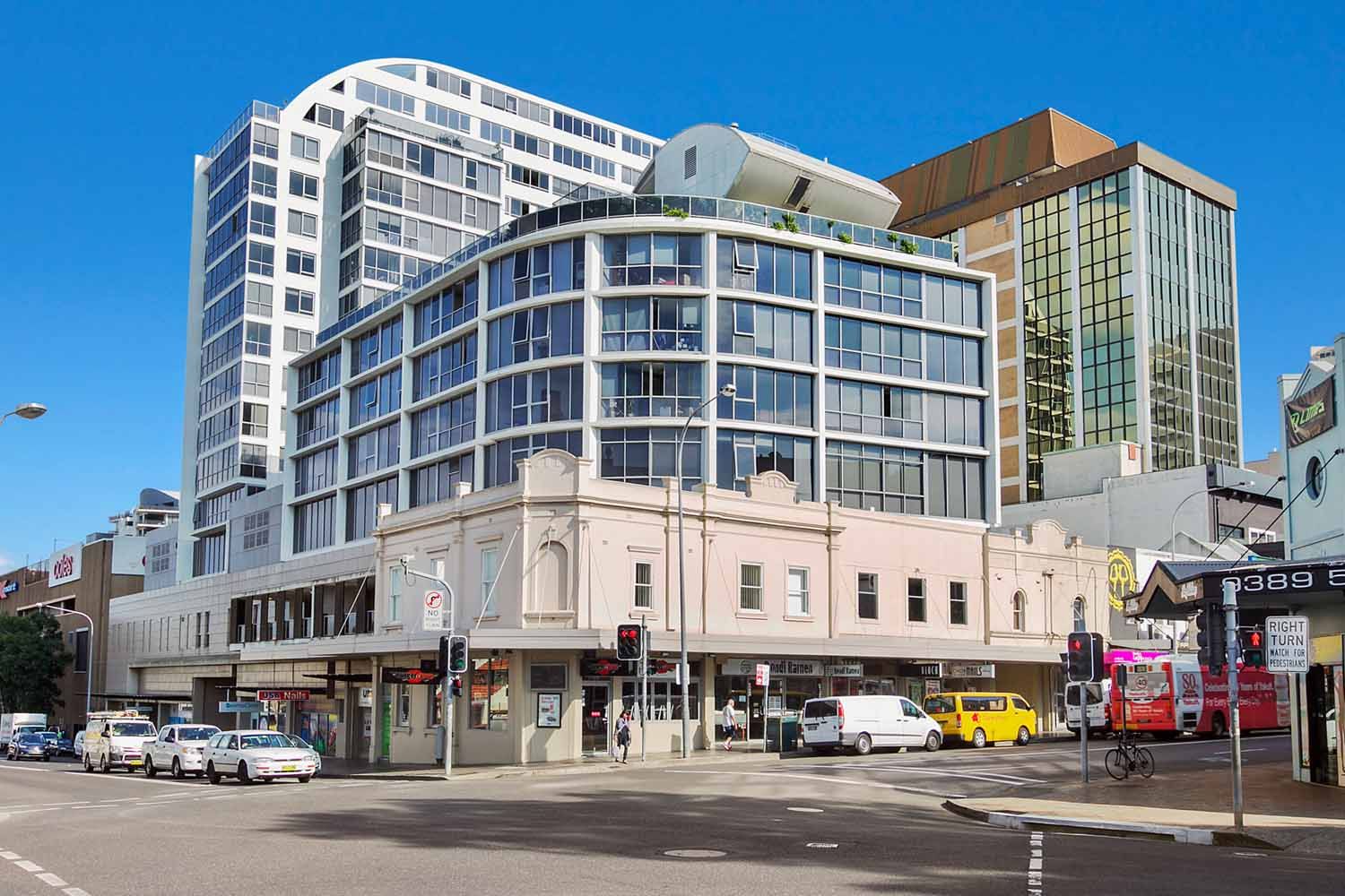 2 bedrooms Apartment / Unit / Flat in Level 4,/33 Bronte Road BONDI JUNCTION NSW, 2022