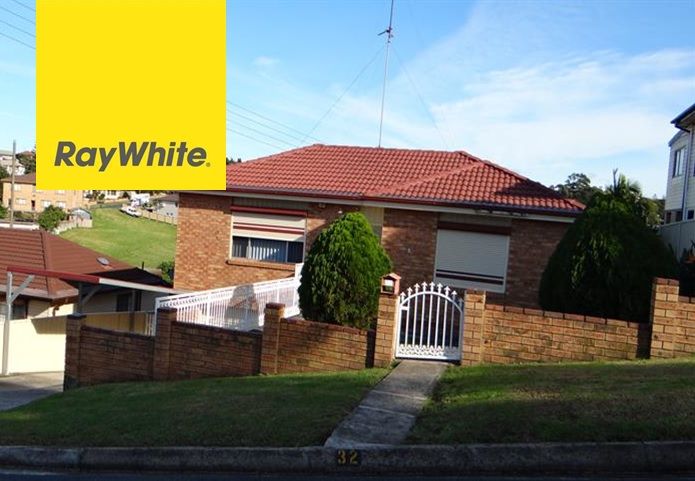 32 Mirrabooka Road, Lake Heights NSW 2502, Image 0