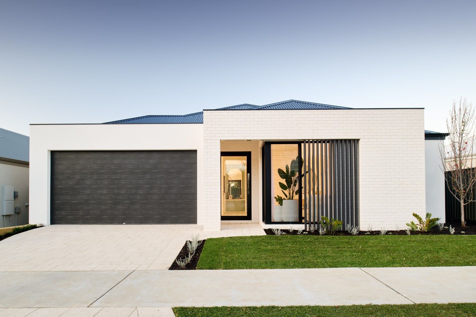 4 bedrooms New House & Land in Lot 113 Wonga Way HUNTINGDALE WA, 6110