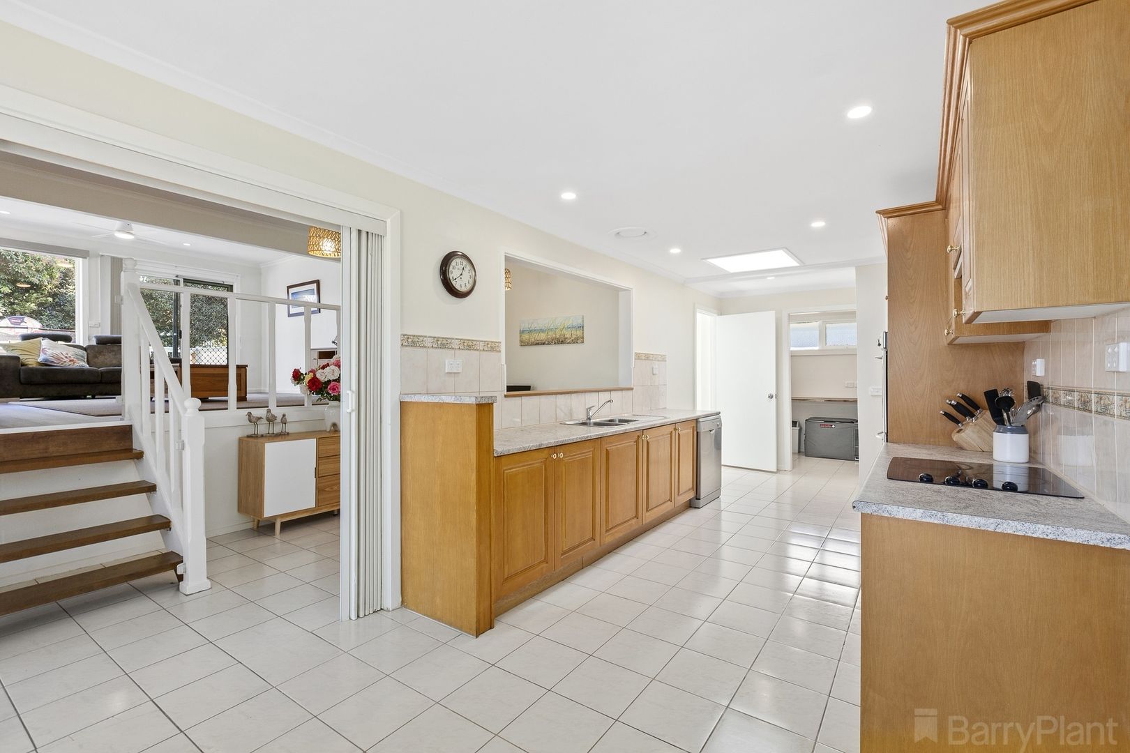 6 Adina Close, Bayswater North VIC 3153, Image 2