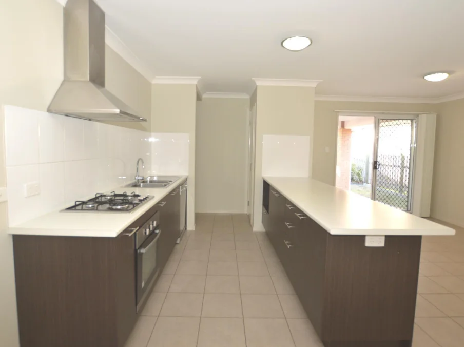 Additional image 2 of 65 Valentine Circuit, Augustine Heights QLD 4300