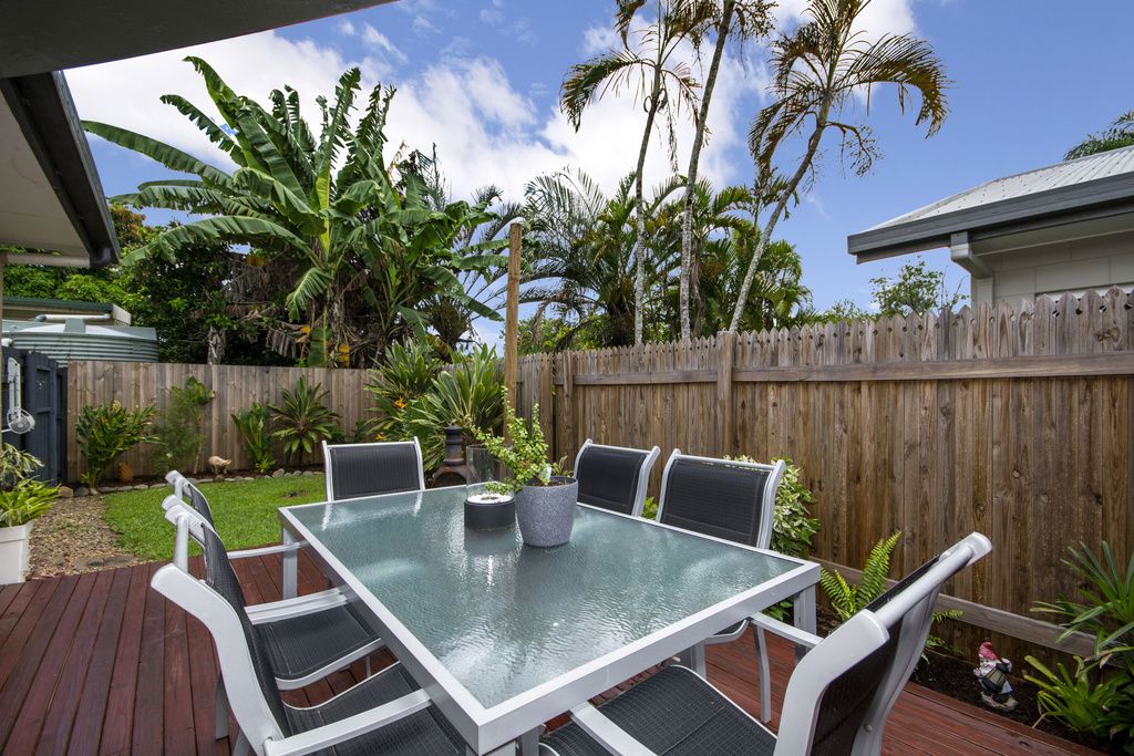 4/4 Golden Grove Drive, Bentley Park QLD 4869, Image 0