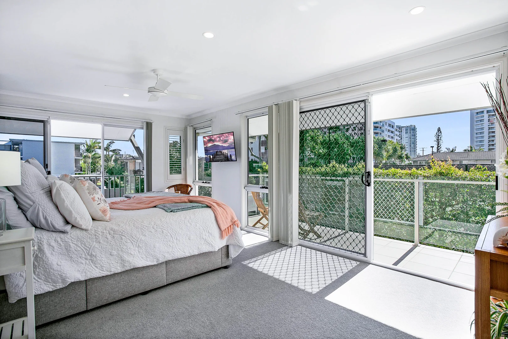 Additional image 11 of 1/3 Labrador Street, Labrador QLD 4215