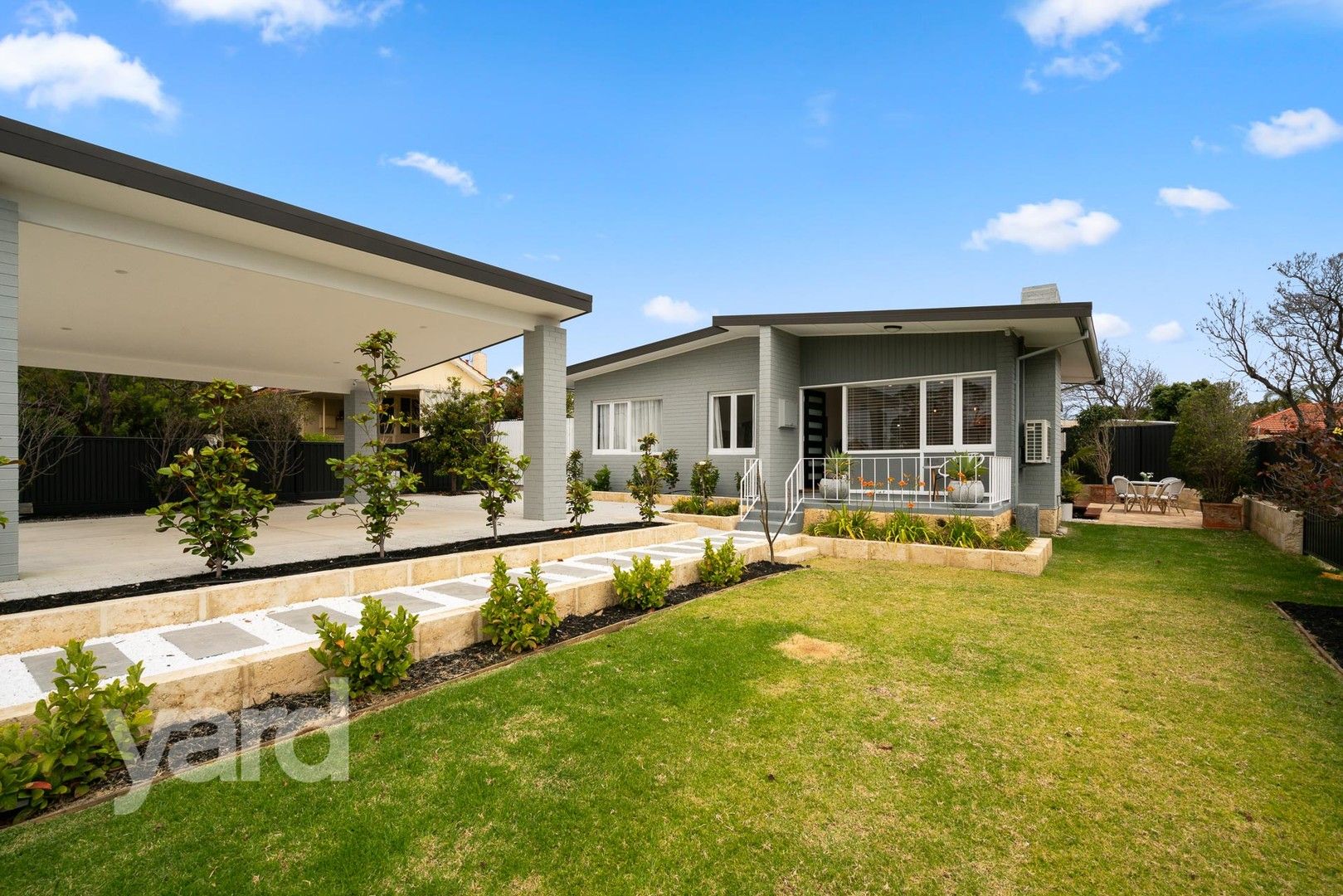 4 bedrooms House in 9 Treeby Street COOLBELLUP WA, 6163